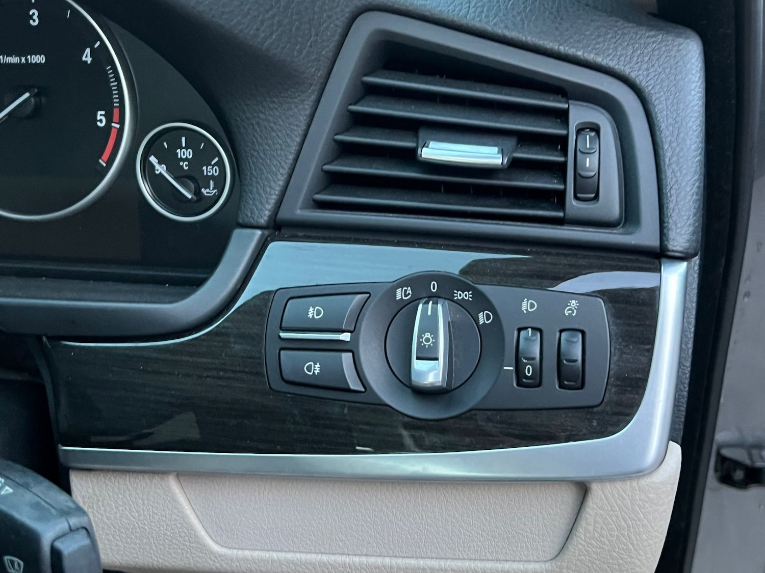 Used BMW 5 Series 2010 for sale - 76370027: Photo 14