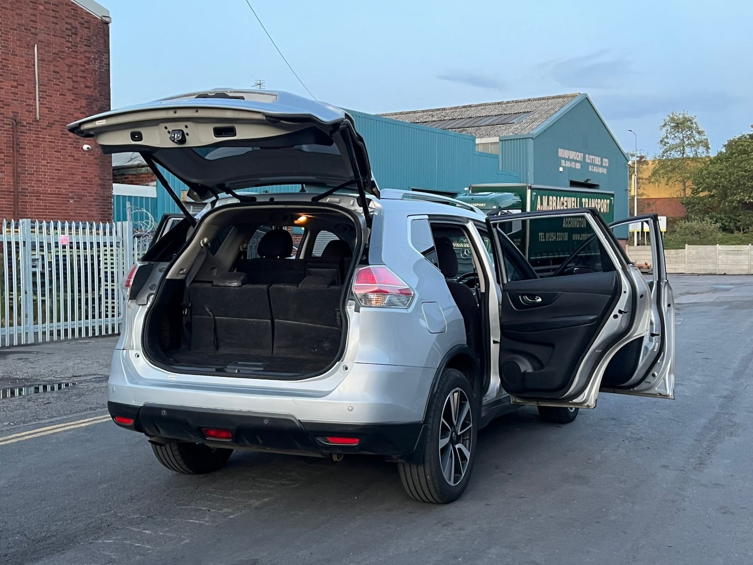 Used Nissan X-Trail 2015 for sale - 76355083: Photo 21