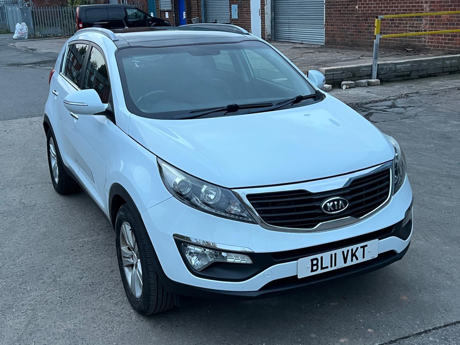 Used Kia Sportage 2011 for sale - 76354988: Photo 25