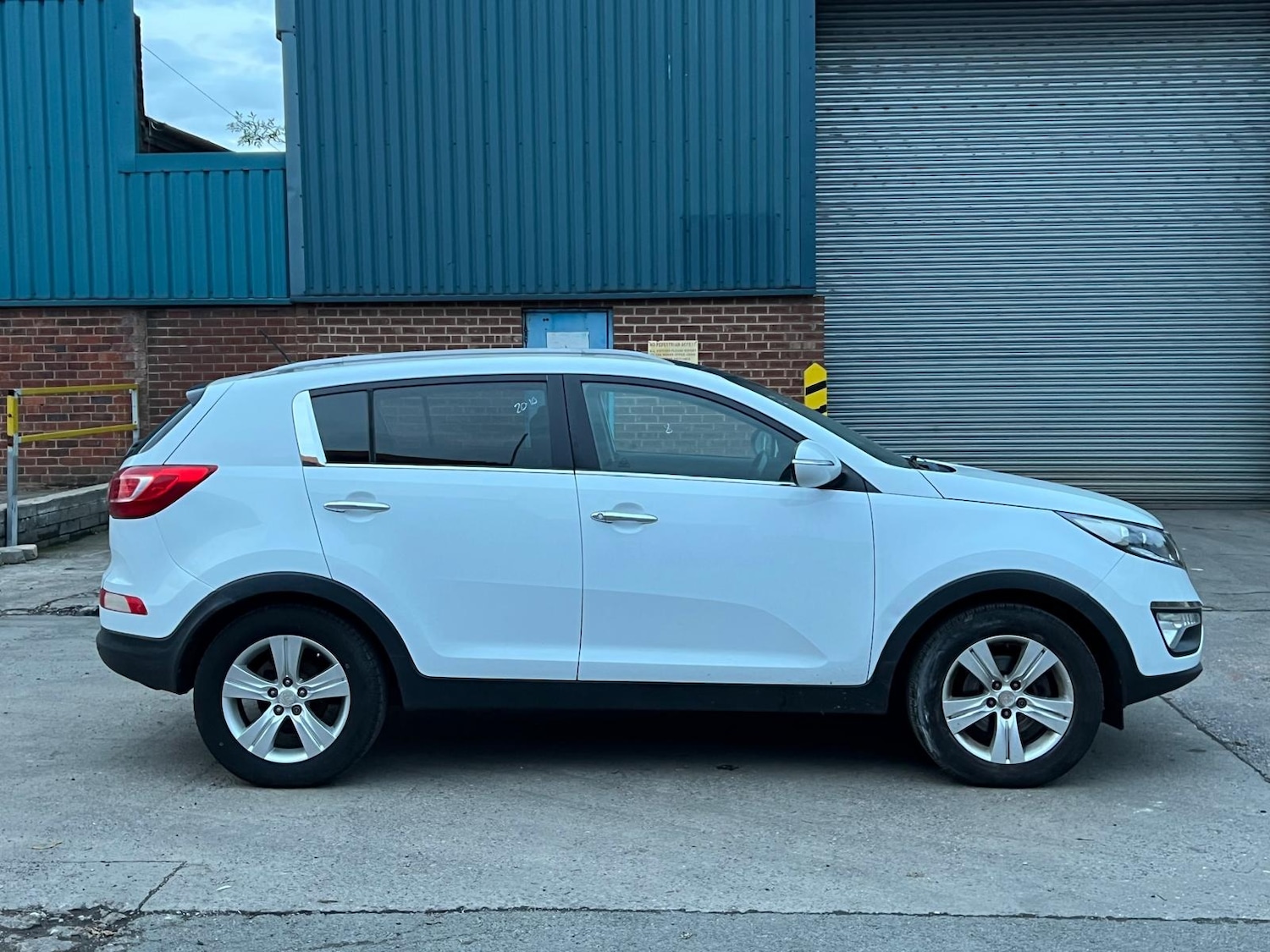 Used Kia Sportage 2011 for sale - 76354988: Photo 36