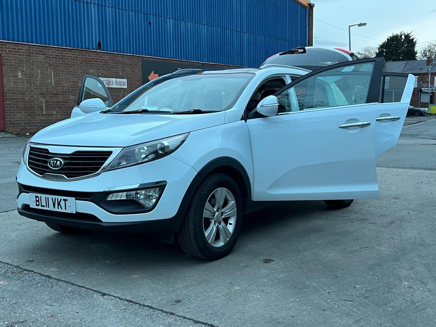 Used Kia Sportage 2011 for sale - 76354988: Photo 38
