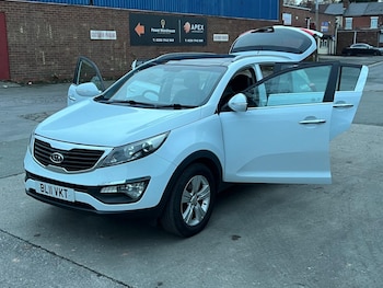 Used Kia Sportage 2011 for sale - 76354988: Photo