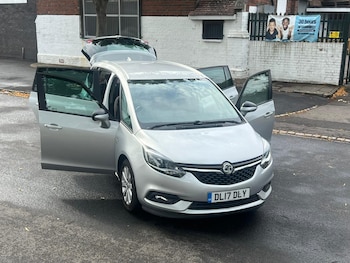 2017 (17) - 1.6 CDTi ecoFLEX SRi Nav 5dr