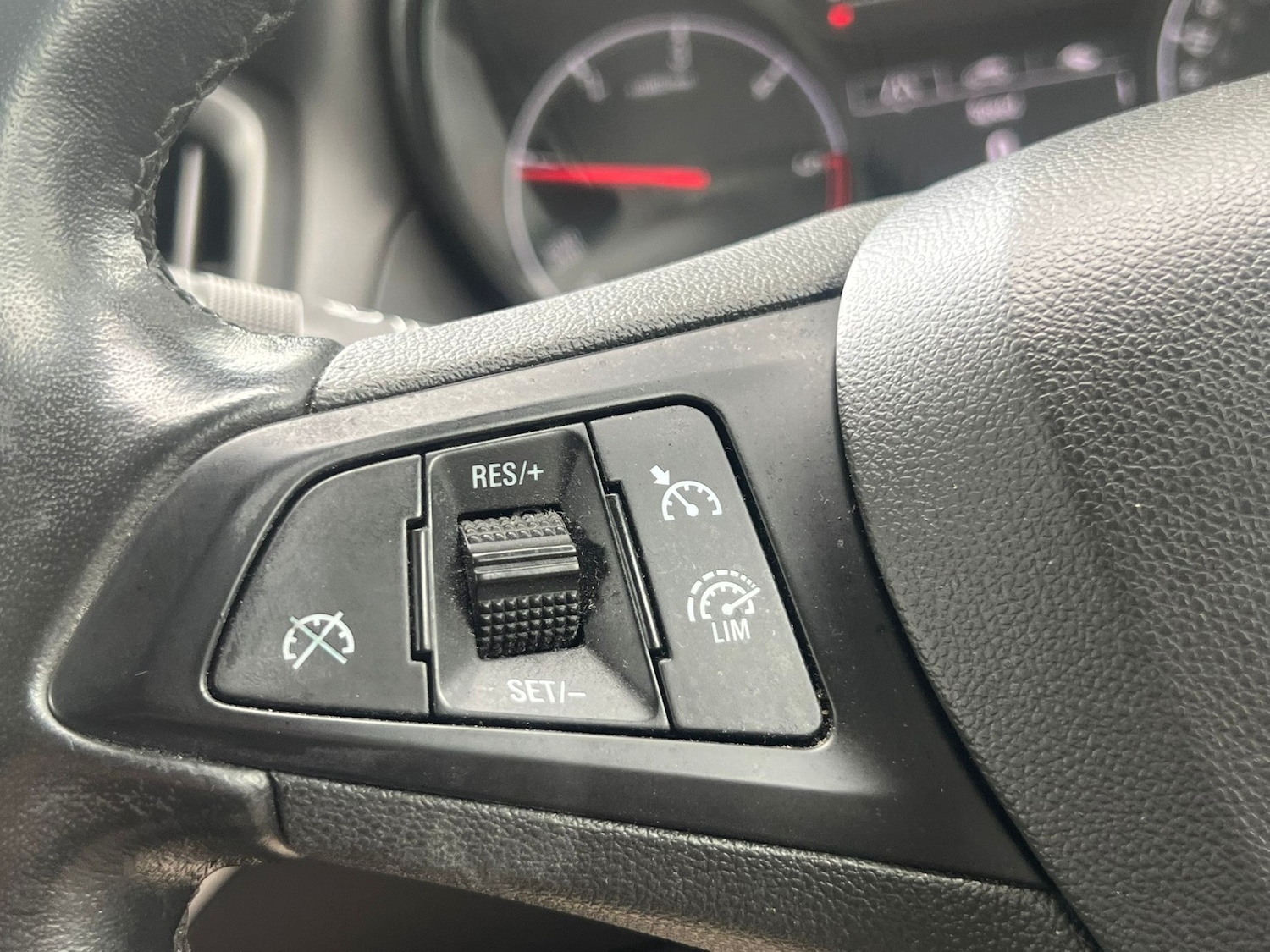 Used Vauxhall Zafira 2017 for sale - 76358284: Photo 8