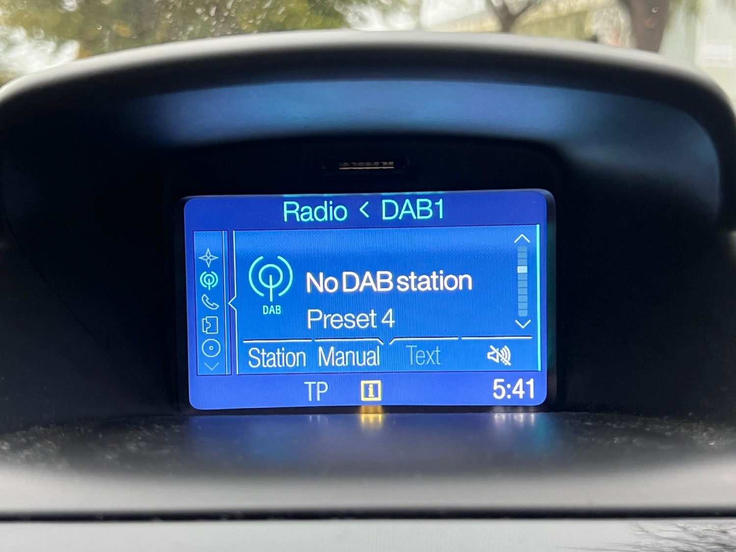 Used Ford Fiesta 2014 for sale - 76364305: Photo 13