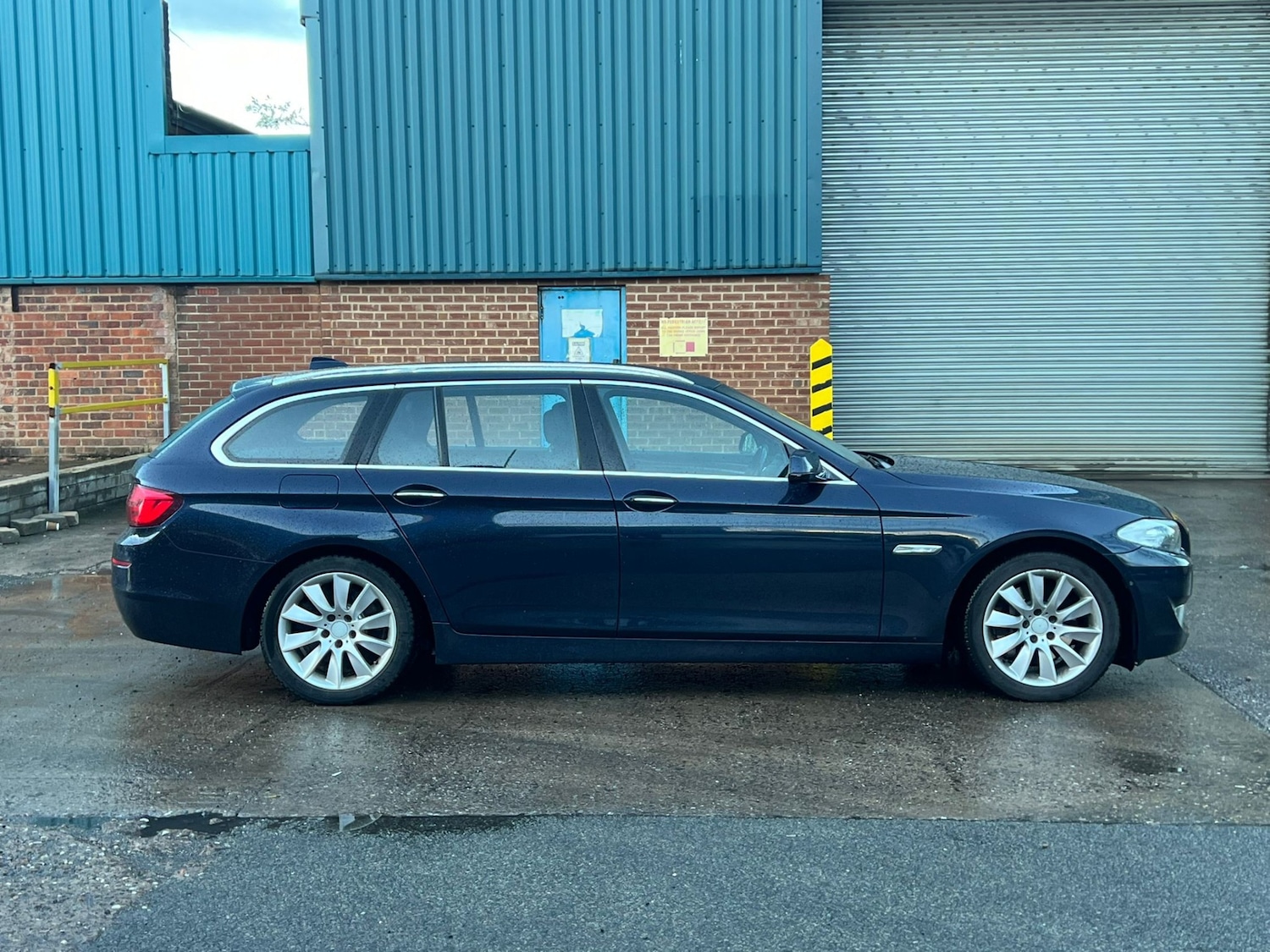 Used BMW 5 Series 2010 for sale - 76370043: Photo 28