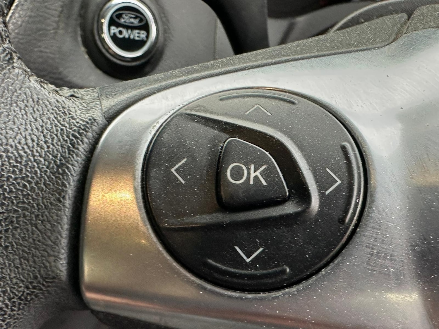 Used Ford Focus 2013 for sale - 76380340: Photo 10
