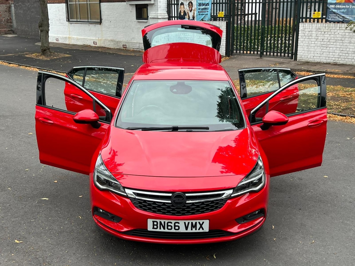 Used Vauxhall Astra 2016 for sale - 76357816: Photo 33