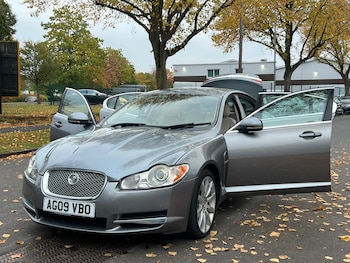 2009 (09) - 3.0d V6 Premium Luxury 4dr Auto