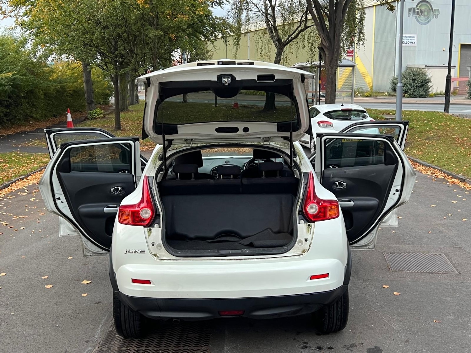 Used Nissan Juke 2012 for sale - 76358424: Photo 5