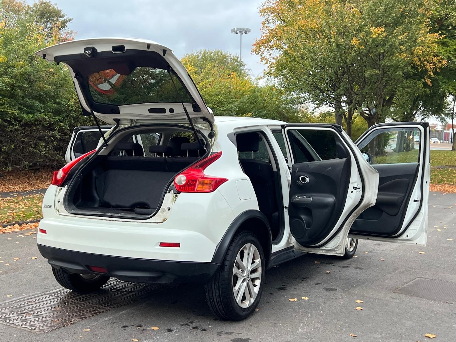 Used Nissan Juke 2012 for sale - 76358424: Photo 6