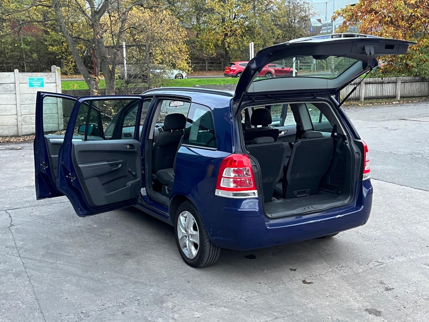 Used Vauxhall Zafira 2013 for sale - 76353069: Photo 23