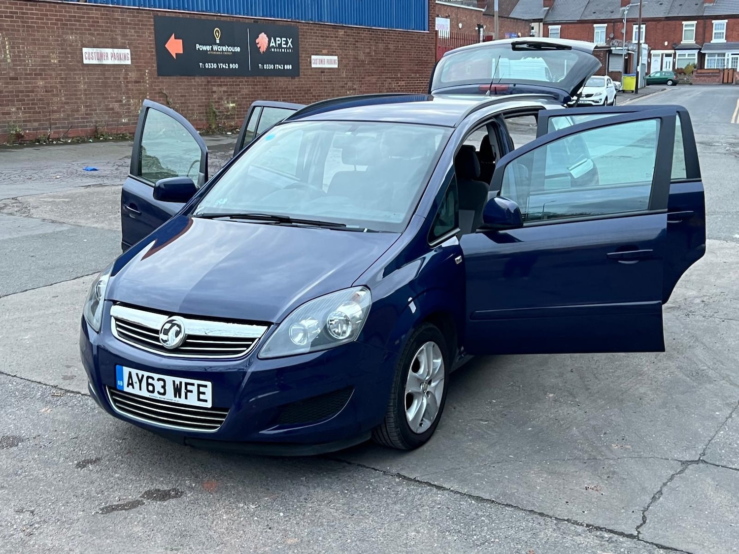 Used Vauxhall Zafira 2013 for sale - 76353069: Photo 24