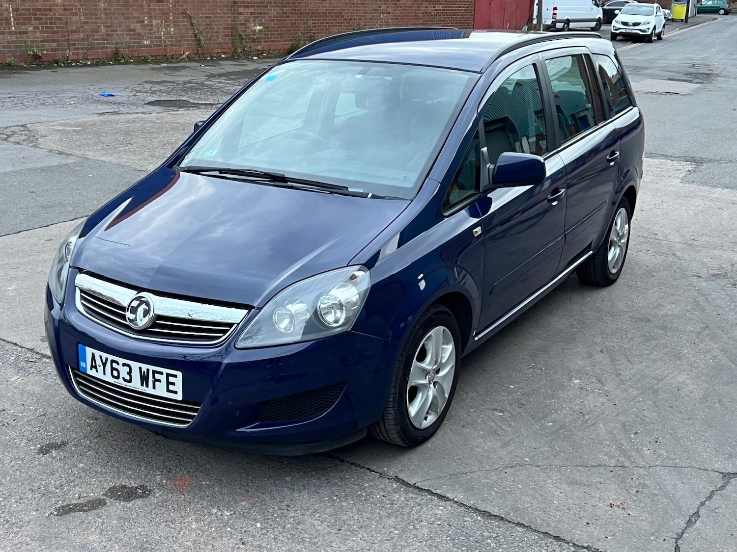 Used Vauxhall Zafira 2013 for sale - 76353069: Photo 35