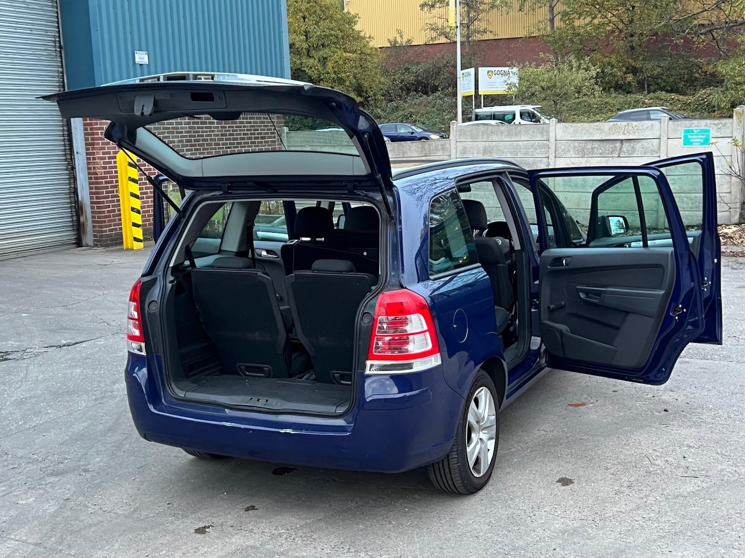 Used Vauxhall Zafira 2013 for sale - 76353069: Photo 6