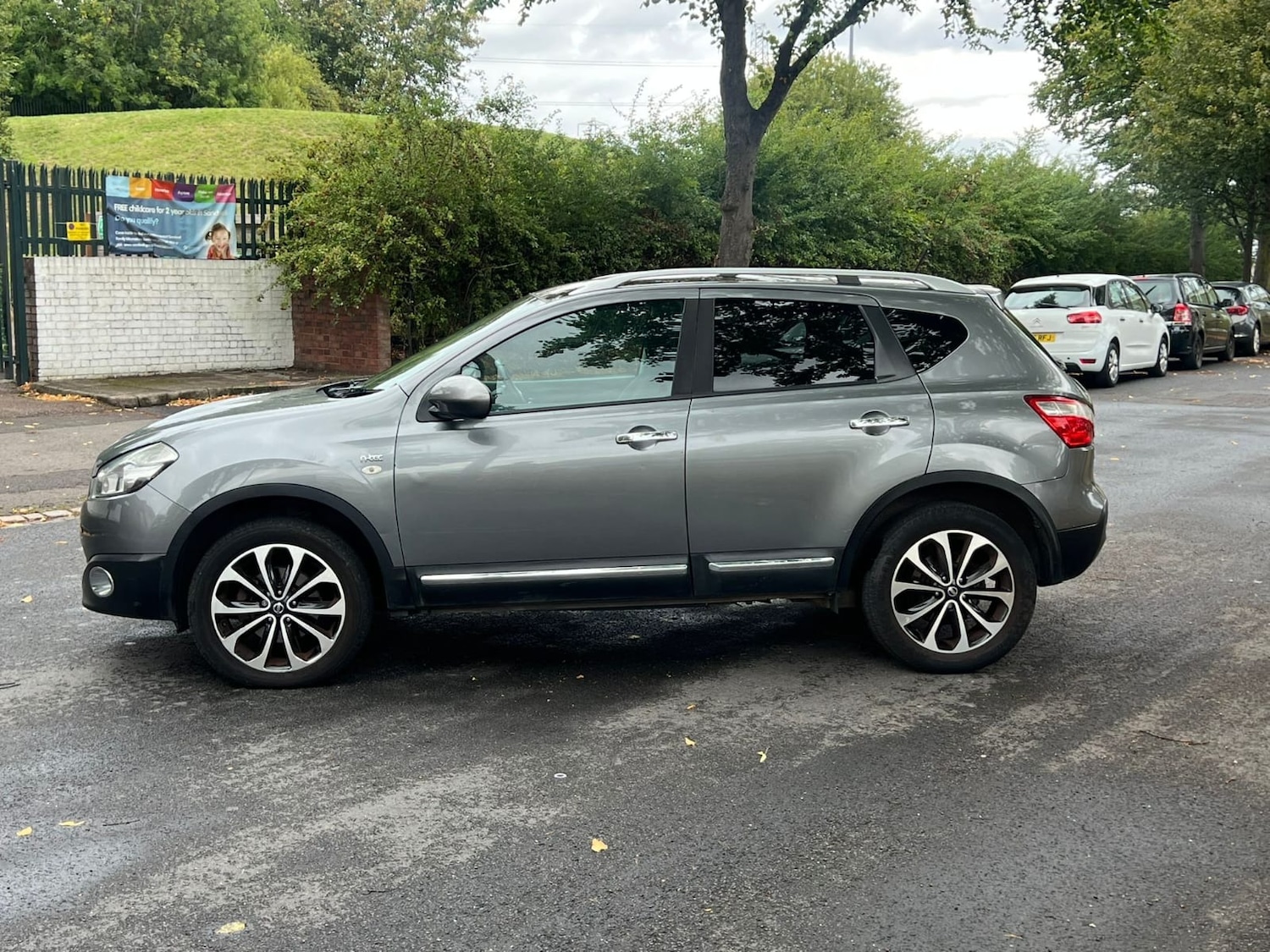 Used Nissan Qashqai 2011 for sale - 76369433: Photo 18
