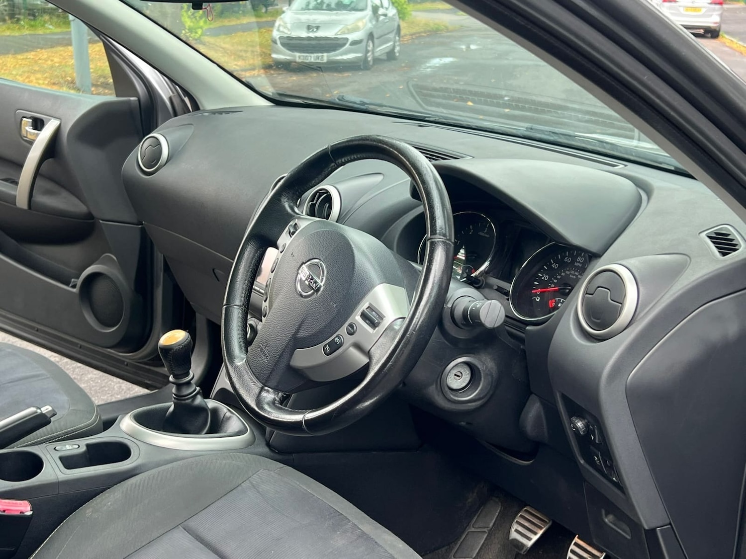 Used Nissan Qashqai 2011 for sale - 76369433: Photo 33