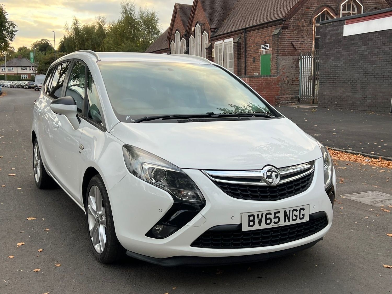 Used Vauxhall Zafira 2015 for sale - 76370017: Photo 39