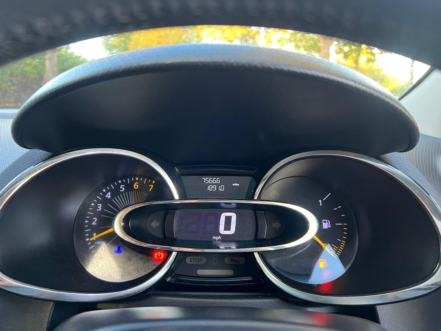 Used Renault Clio 2013 for sale - 76371767: Photo 36