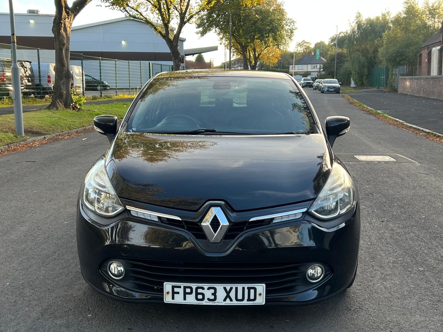 Used Renault Clio 2013 for sale - 76371767: Photo 4