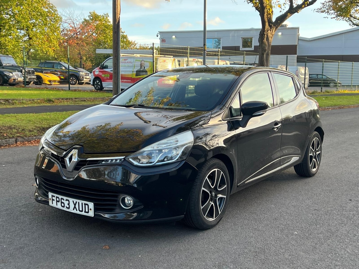 Used Renault Clio 2013 for sale - 76371767: Photo 8