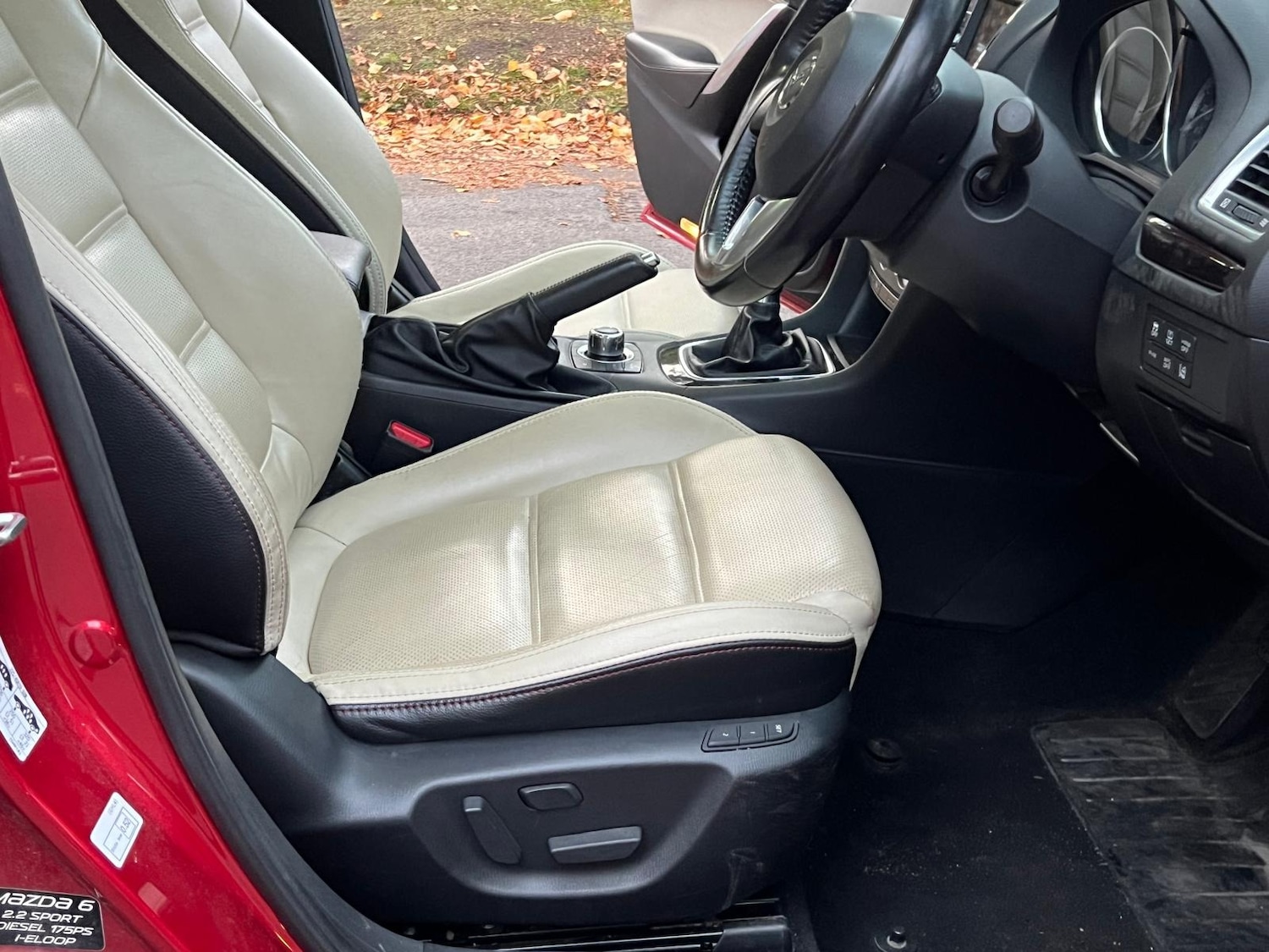 Used Mazda Mazda6 2013 for sale - 76357477: Photo 5