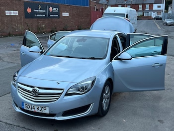 Used Vauxhall Insignia 2014 for sale - 76354970: Photo