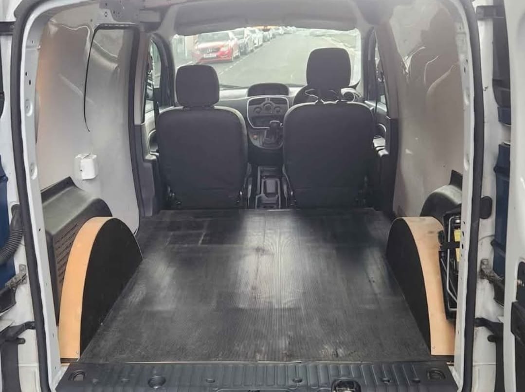 Used Renault Kangoo 2015 for sale - 76358277: Photo 10