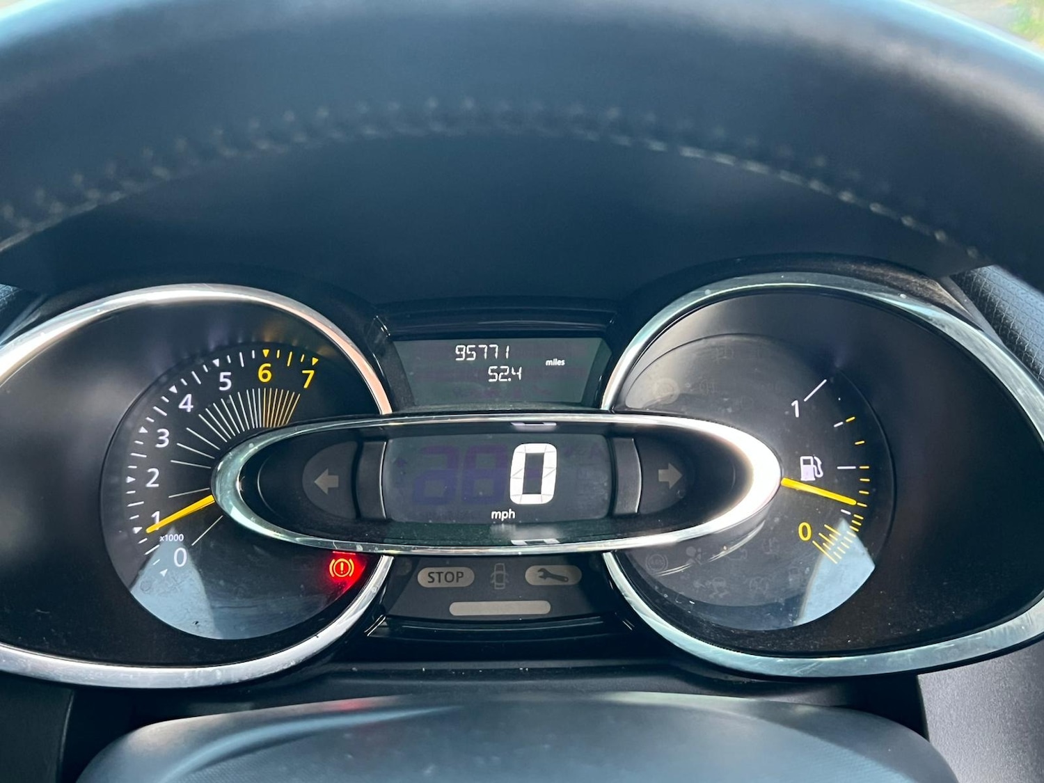 Used Renault Clio 2014 for sale - 76357765: Photo 11