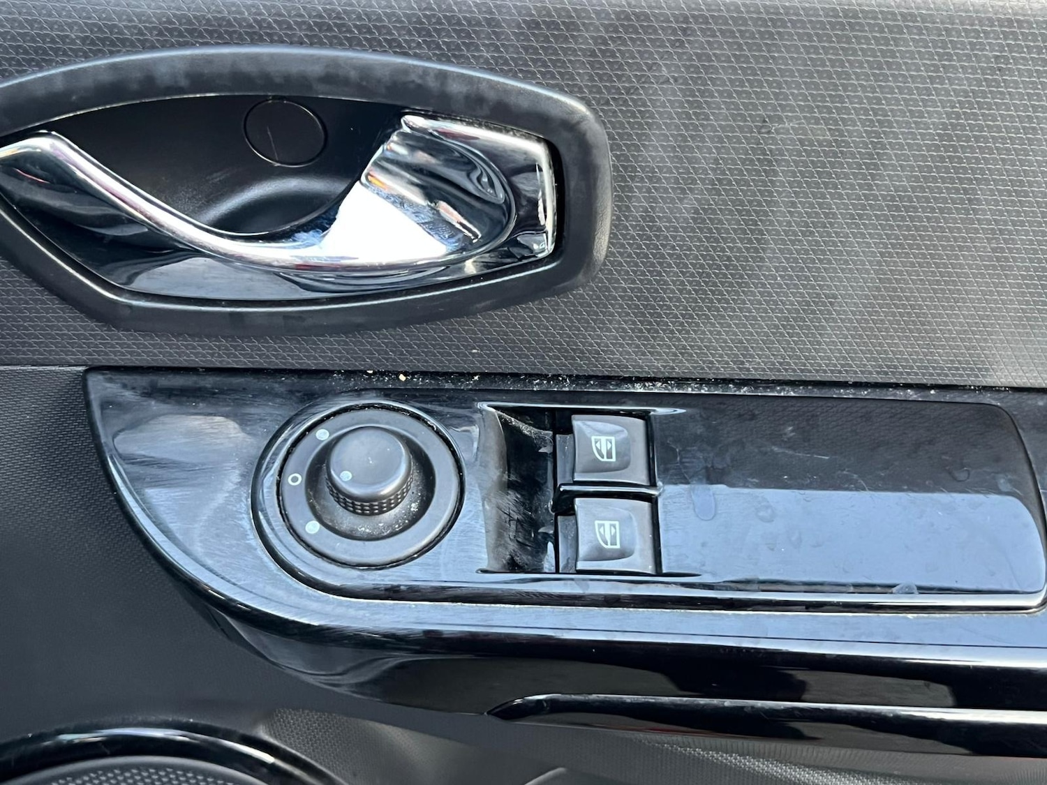 Used Renault Clio 2014 for sale - 76357765: Photo 15