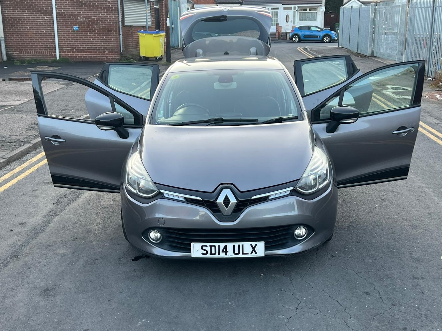 Used Renault Clio 2014 for sale - 76357765: Photo 25