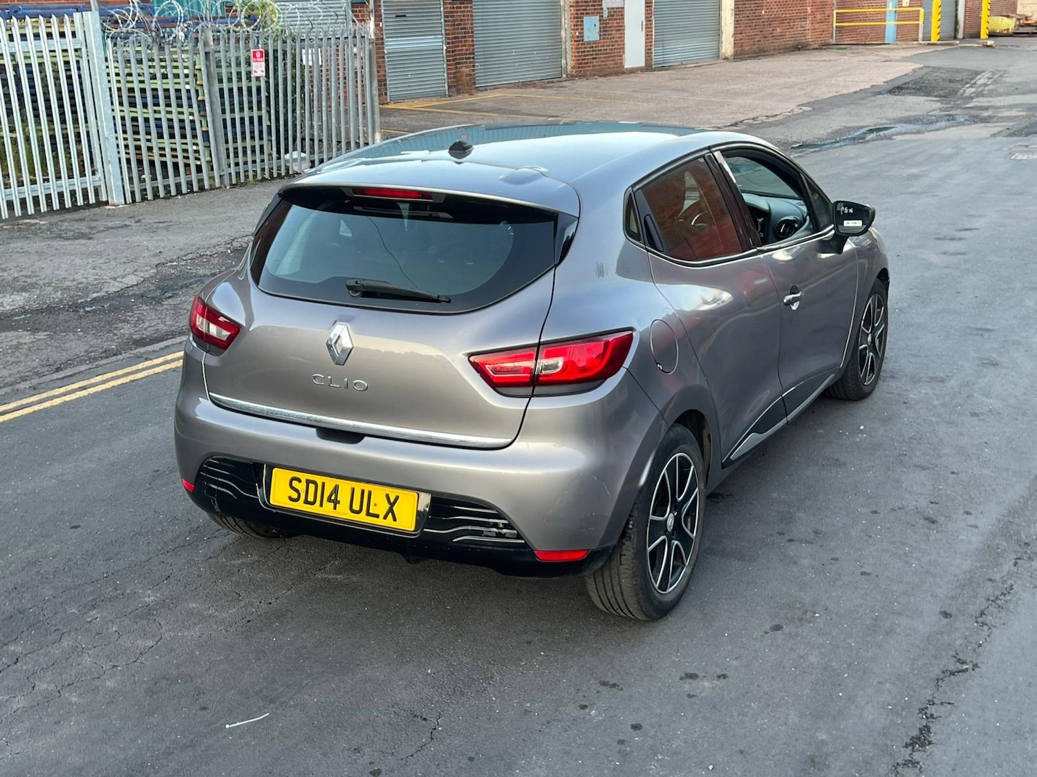 Used Renault Clio 2014 for sale - 76357765: Photo 27