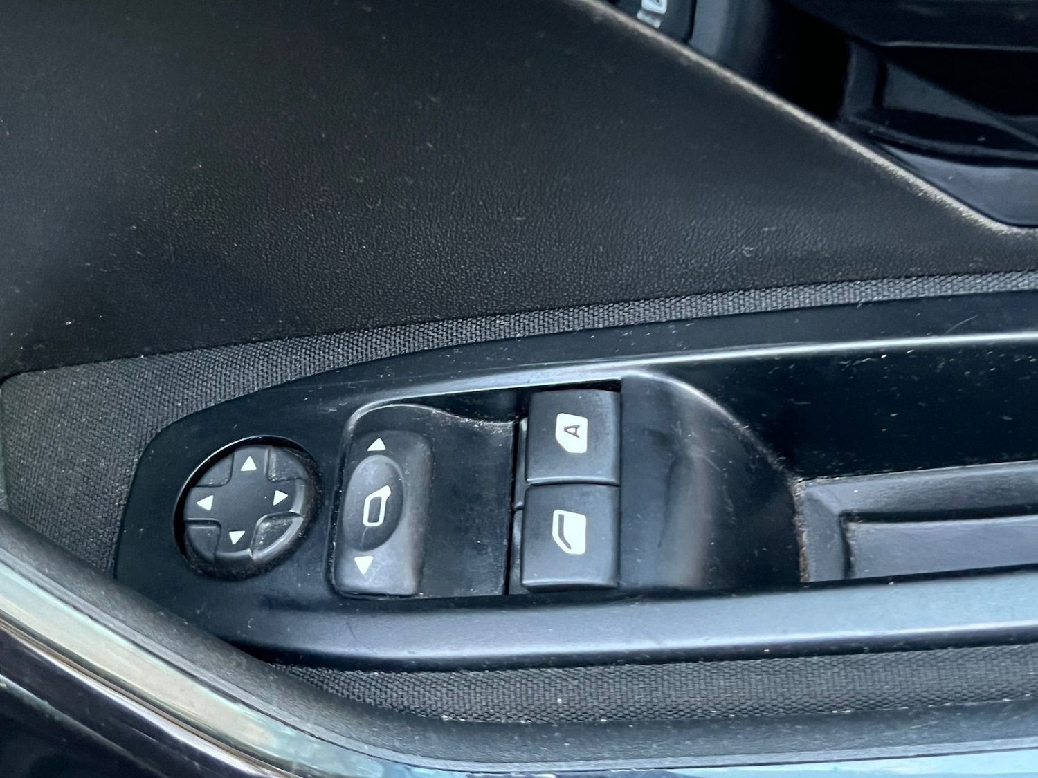 Used Peugeot 208 2015 for sale - 76364971: Photo 11