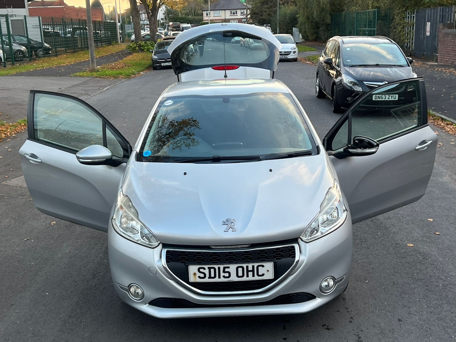 Used Peugeot 208 2015 for sale - 76364971: Photo 22