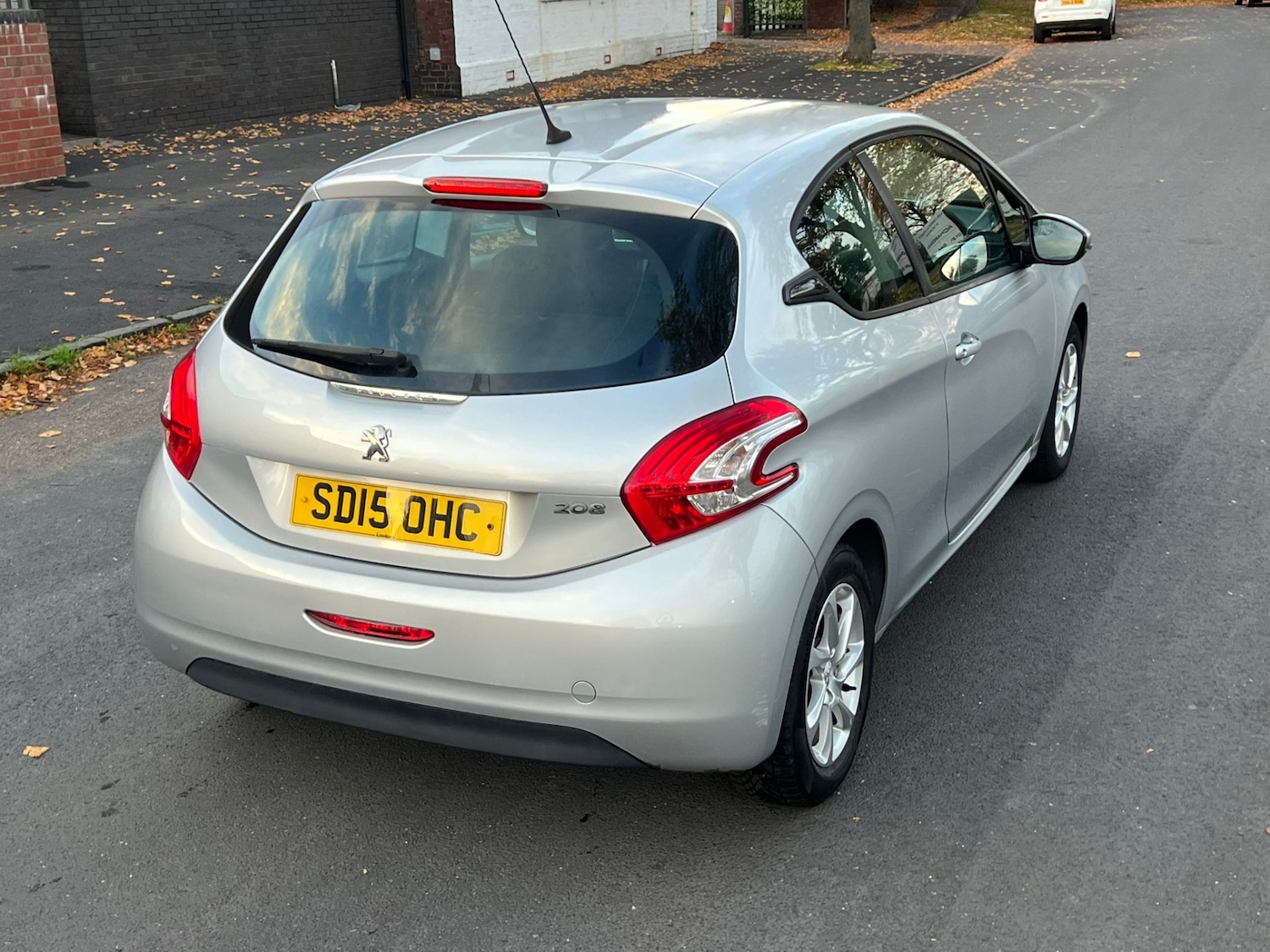 Used Peugeot 208 2015 for sale - 76364971: Photo 24