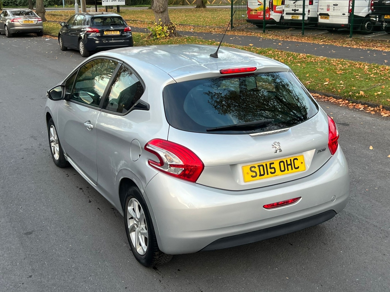Used Peugeot 208 2015 for sale - 76364971: Photo 27