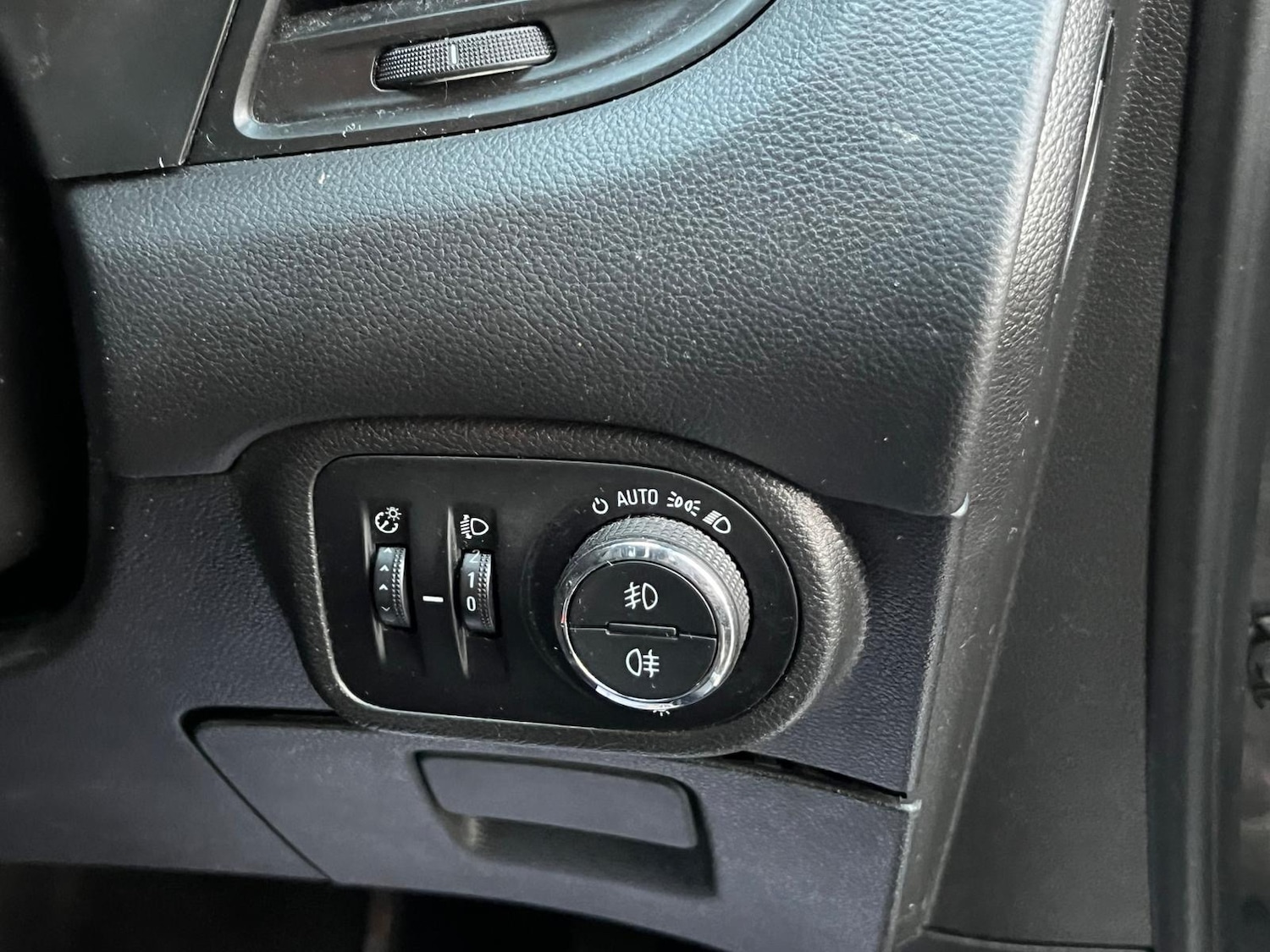 Used Vauxhall Zafira 2014 for sale - 76369508: Photo 18