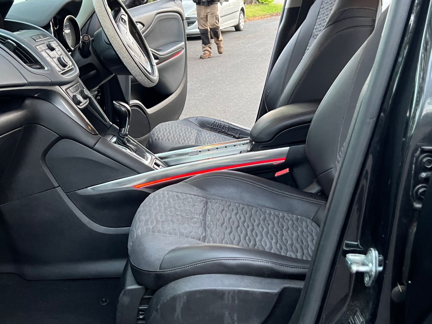 Used Vauxhall Zafira 2014 for sale - 76369508: Photo 24