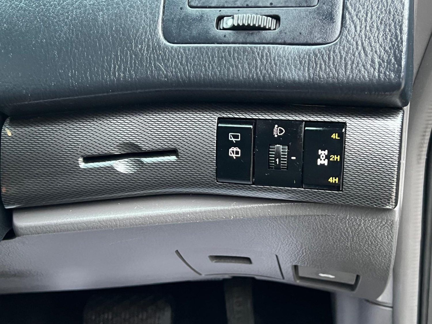 Used Ssangyong Turismo 2015 for sale - 76352685: Photo 14