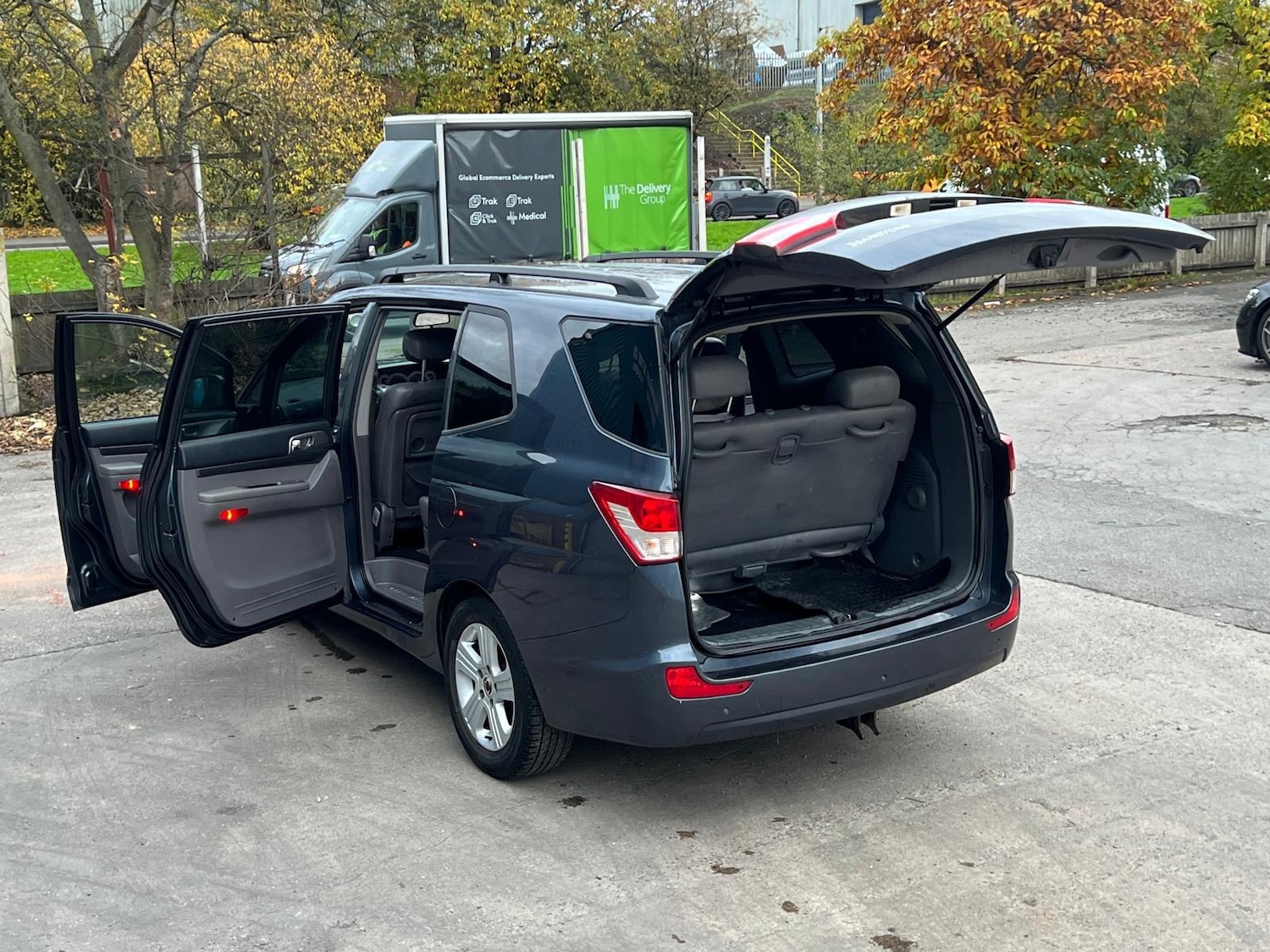 Used Ssangyong Turismo 2015 for sale - 76352685: Photo 28