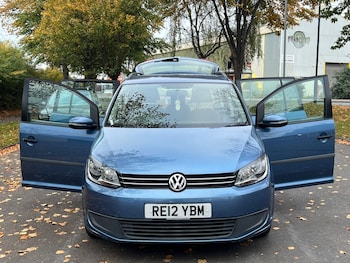 Used Volkswagen Touran 2012 for sale - 76369486: Photo