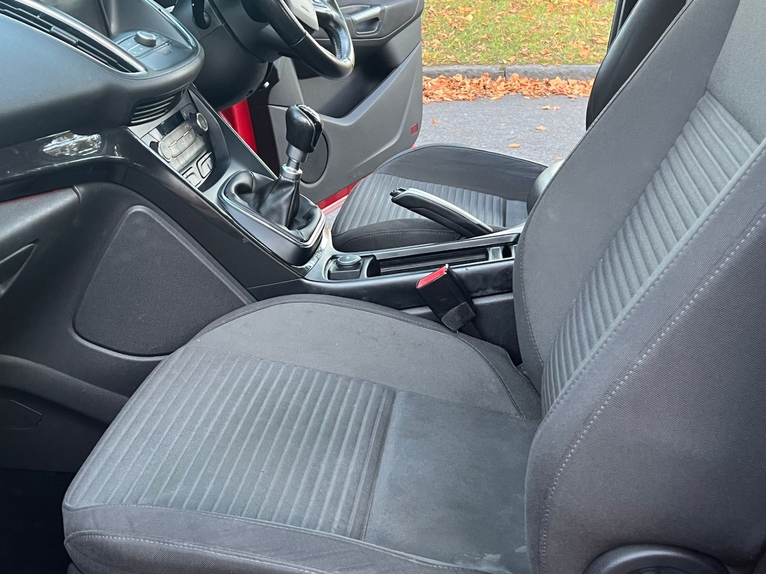 Used Ford Grand C-Max 2016 for sale - 76355375: Photo 21