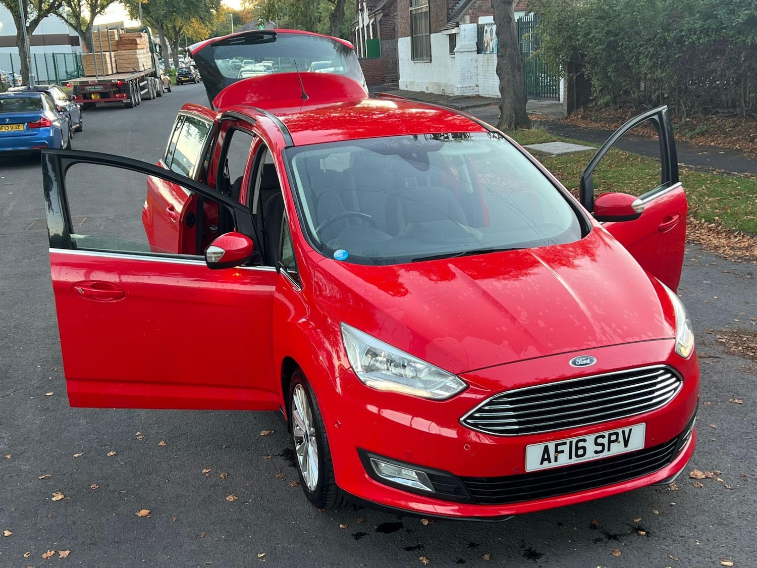 Used Ford Grand C-Max 2016 for sale - 76355375: Photo 3