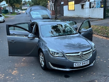 Used Vauxhall Insignia 2016 for sale - 76357010: Photo