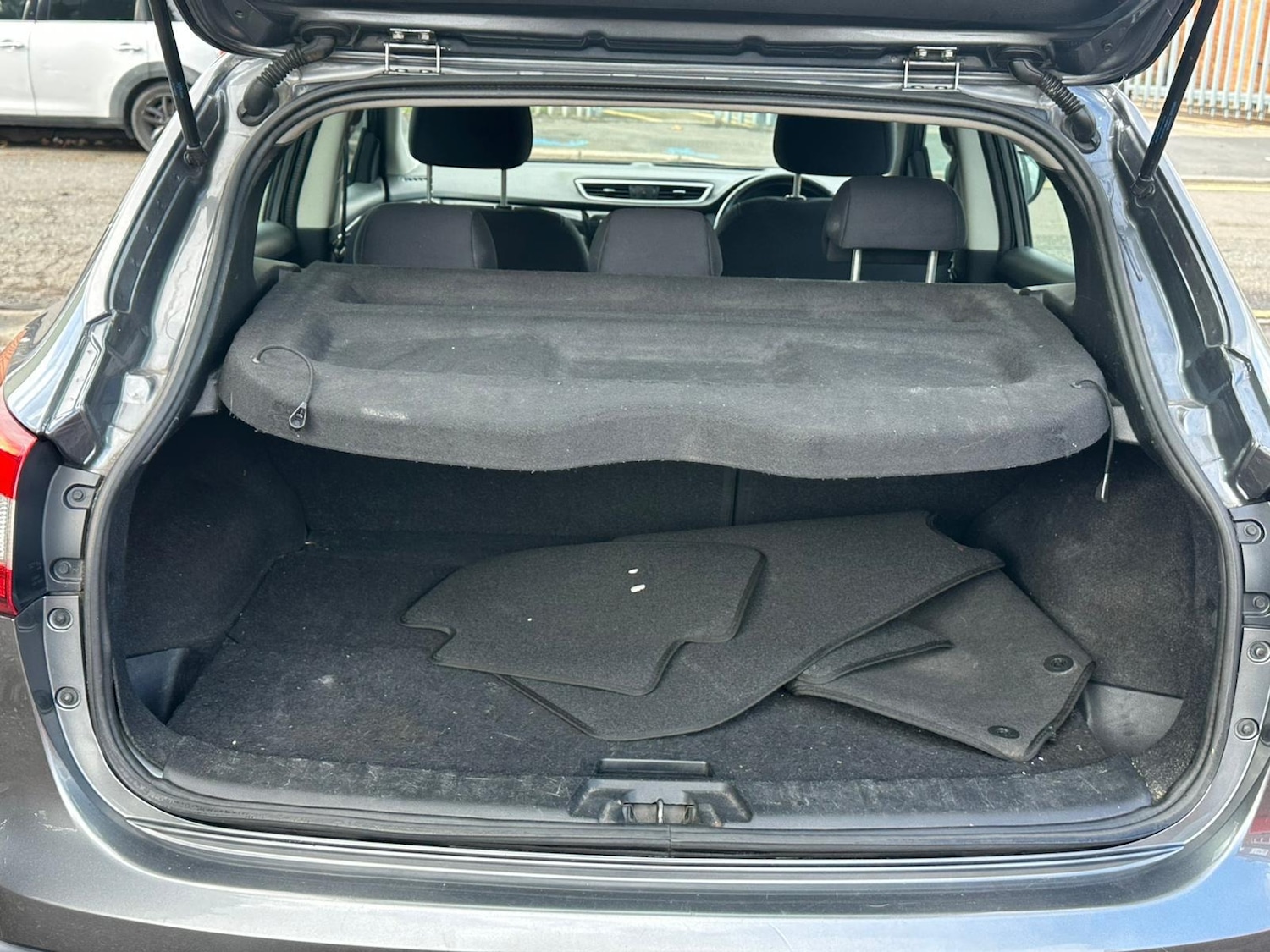 Used Nissan Qashqai 2014 for sale - 76379685: Photo 20