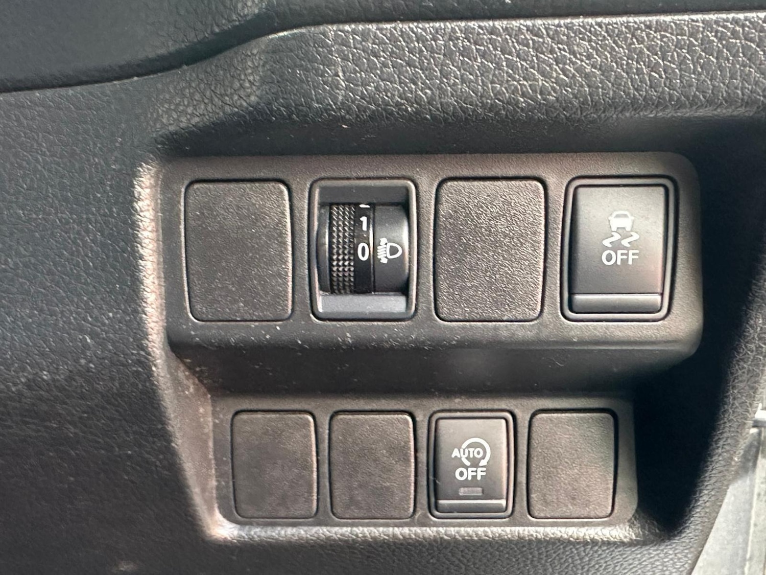 Used Nissan Qashqai 2014 for sale - 76379685: Photo 21