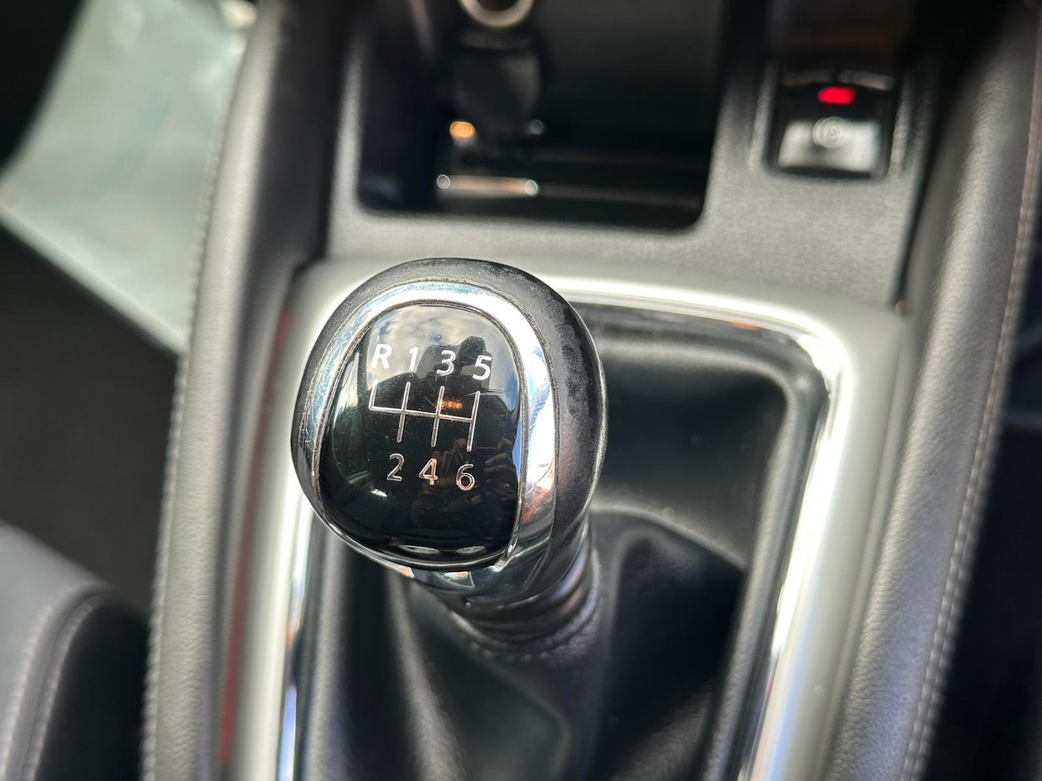 Used Nissan Qashqai 2014 for sale - 76379685: Photo 28