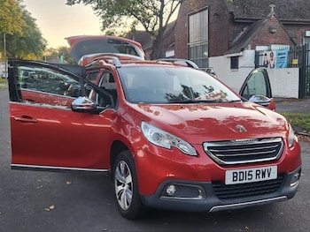 Used Peugeot 2008 2015 for sale - 76357849: Photo