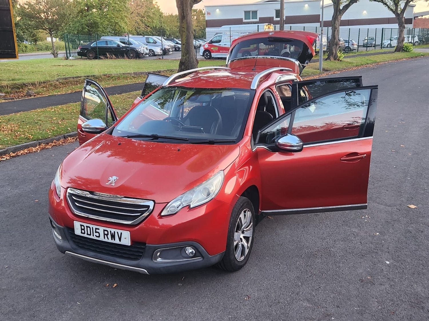 Used Peugeot 2008 2015 for sale - 76357849: Photo 22