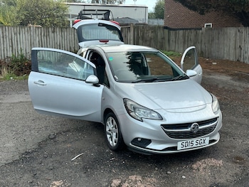 Vauxhall - Corsa